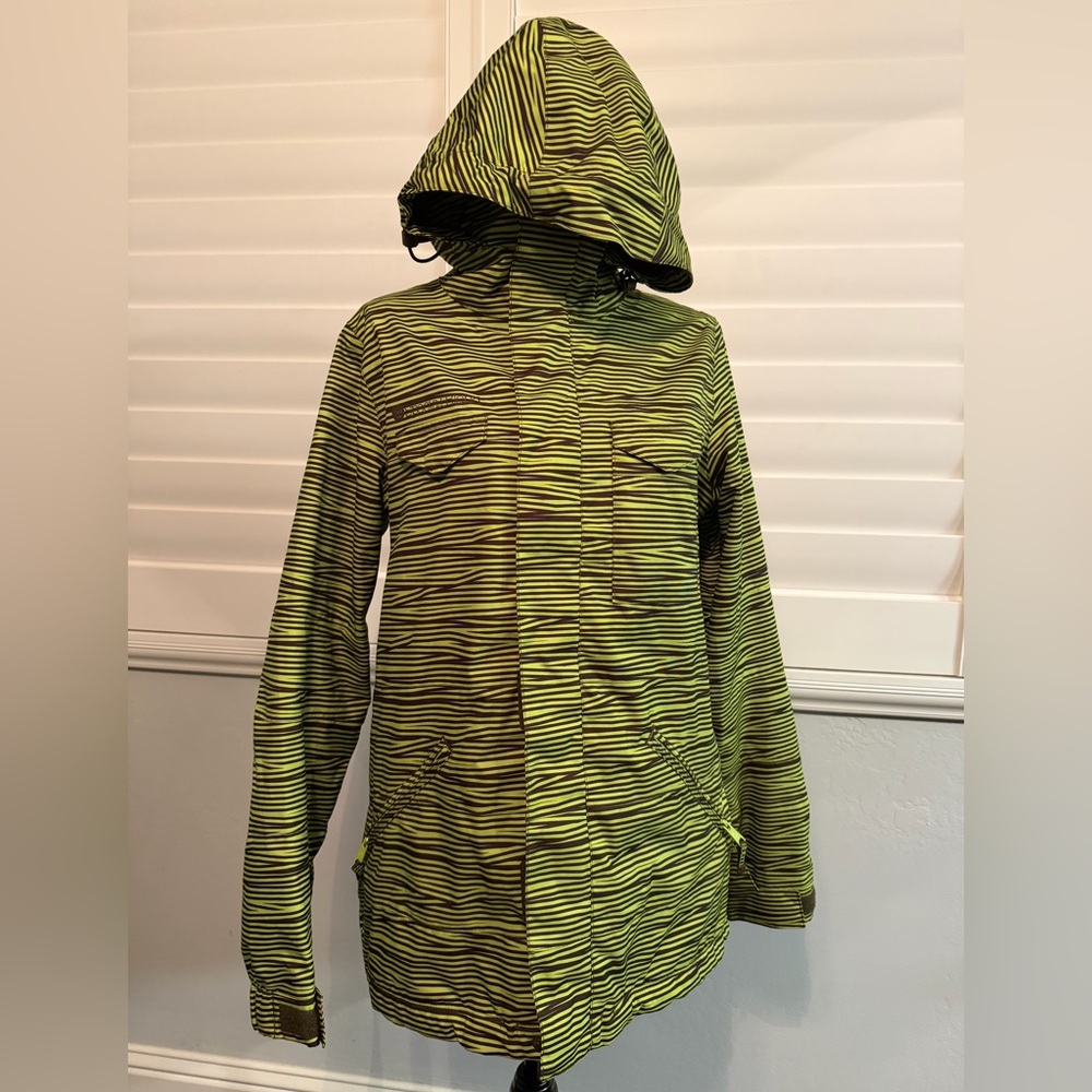 Special Blend Women’s Snowboard Jacket – Lime & Brown Stripe (Size M)